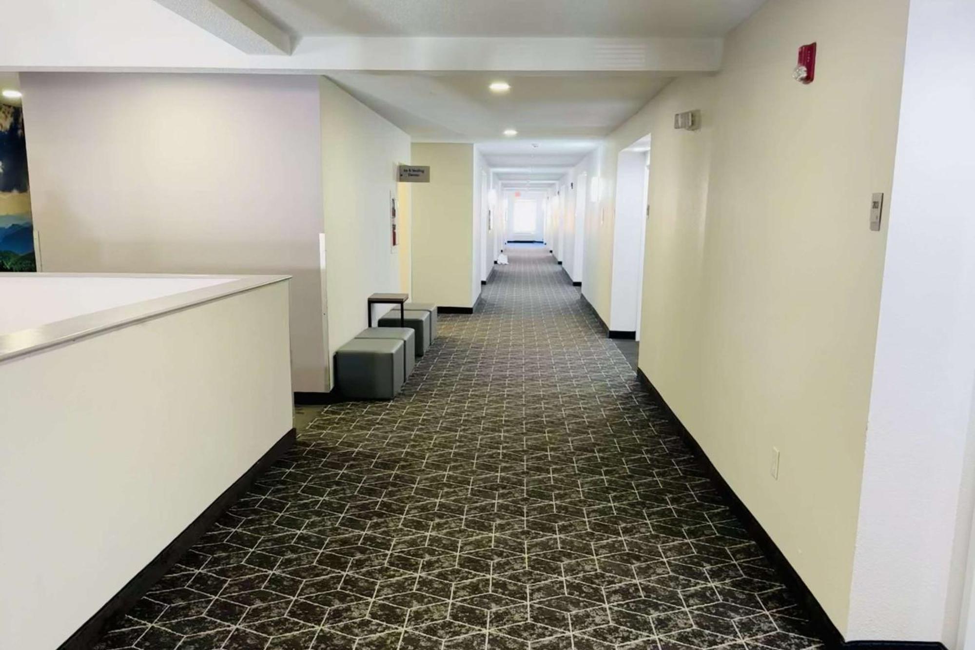 Clarion Pointe Albemarle Hotel Exterior photo